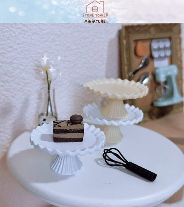 Miniature Cake Rotating Plate