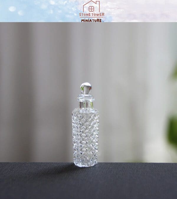 Miniature Glass Bottles with Lid