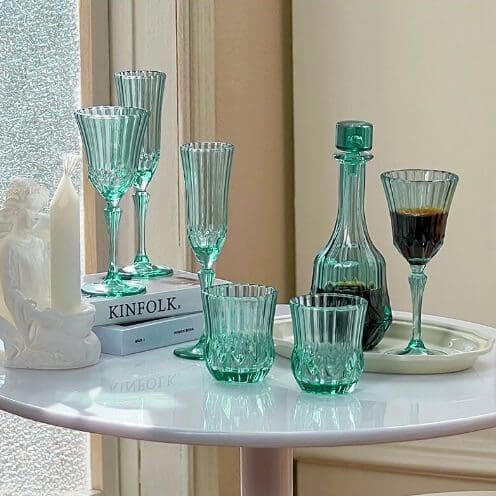 Dollhouse Transparent Wine Glass