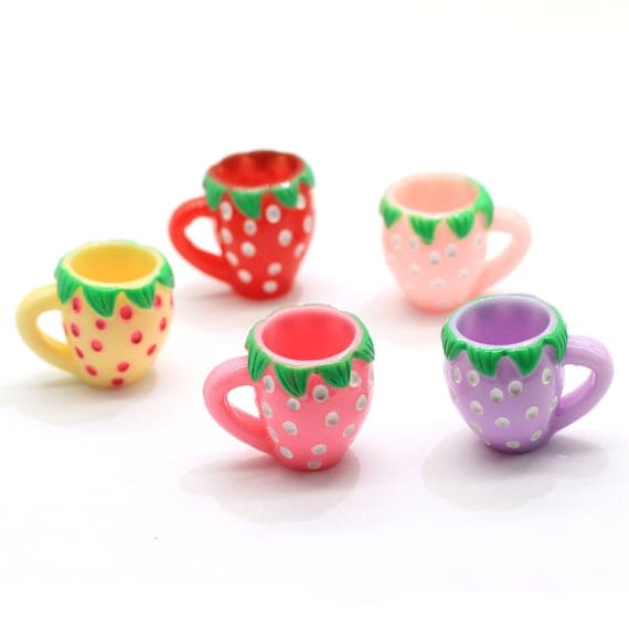 Miniature Strawberry Water Cup