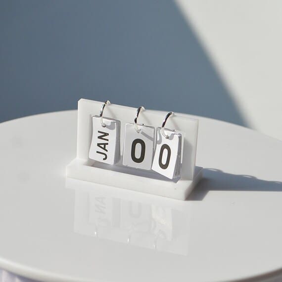 Miniature Desk Calendar