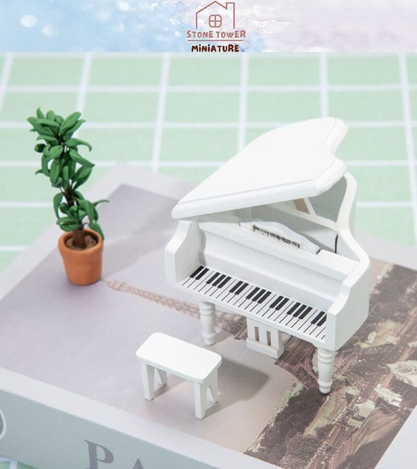 Dollhouse Wooden Grand Piano